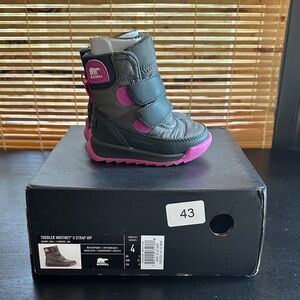 Sorel Kids' Boots - Black and Pink